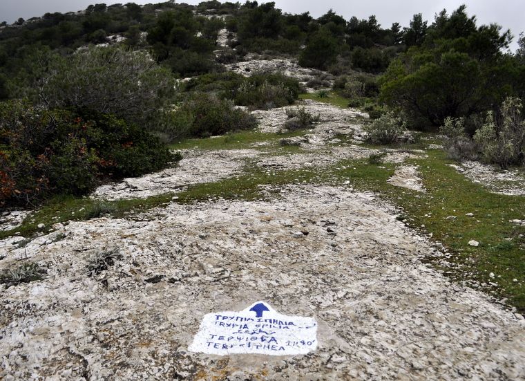 Ymittos_hiking_trails_Athens_04