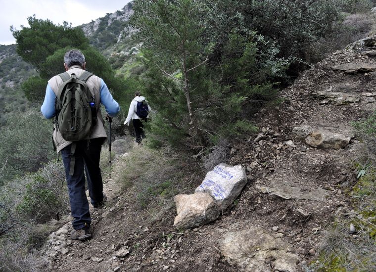 Ymittos_hiking_trails_Athens_09