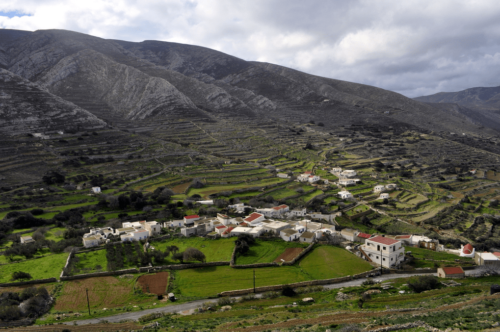 Θέα από την αρχαία πόλη στο Πόλι