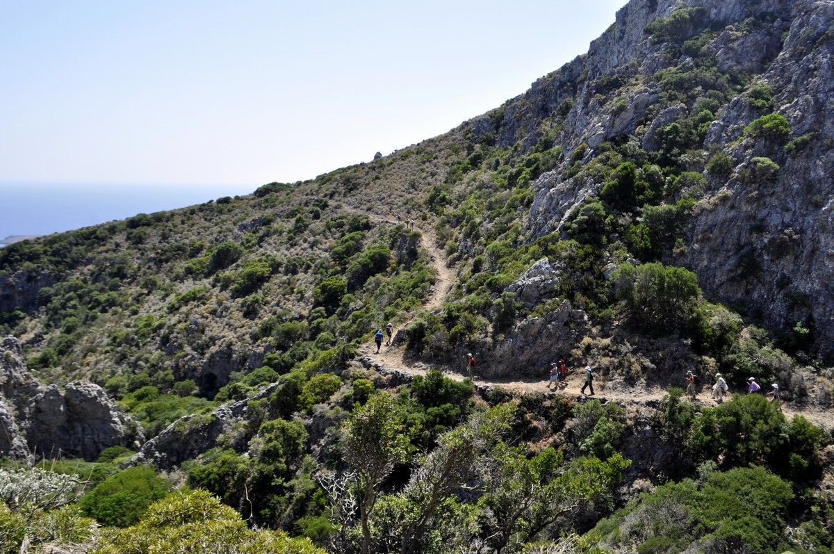 Kythera-trails-hikers