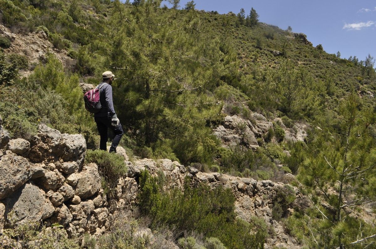 paths of greece - roman trail hiking